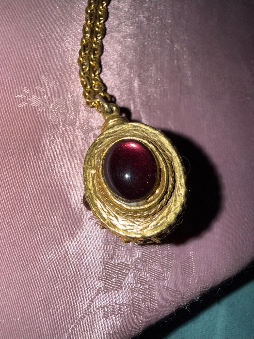 Vintage Gold Pendant Necklace with Deep Red Cabochon